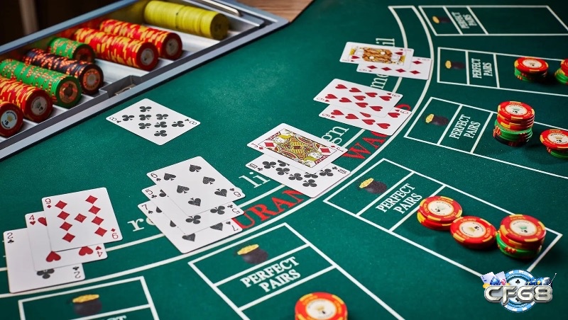 Trình tự ở 1 lượt đấu của game sẽ được diễn ra trong 4 đợt