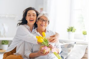 Giải mã giấc mơ thấy mẹ người yêu: Đánh số gì để ăn tiền lớn?