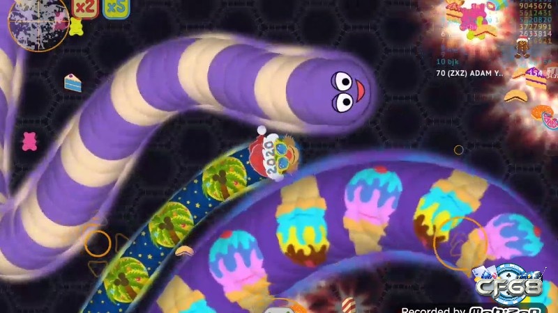 Di chuyển khéo léo và bẫy đối thủ là bí quyết để thống trị bản đồ game con rắn Wormate io.